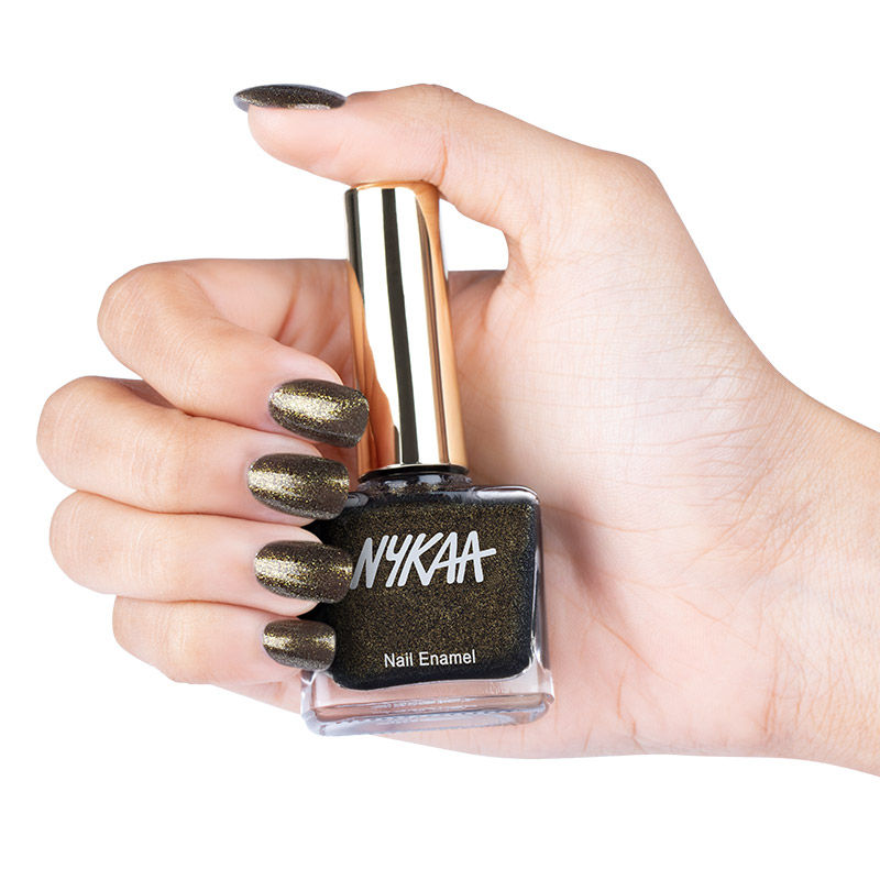 Nykaa Black To Gold Nail Enamel Polish - Disco Gold 230